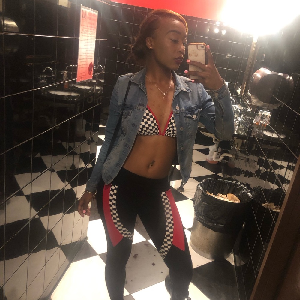 2 piece red set